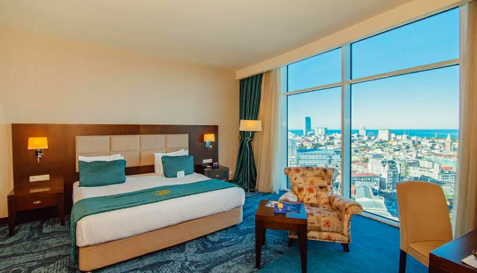 هتل جی آر دبلیو ولموند باتومی